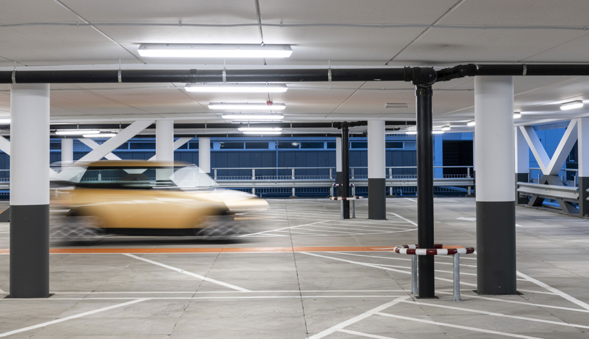 Lightronics PGA II Smart Scan armaturen in een parkeergarage in Tilburg
