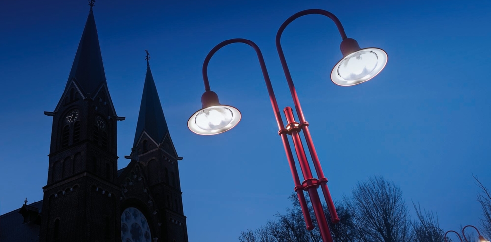 Lightronics GAM armatuur bij een kerk Lightronics GAM armatuur bij een kerk