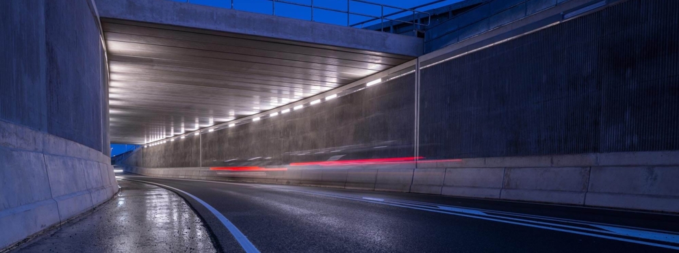 Lightronics PLUTEGO armatuur in een fietstunnel