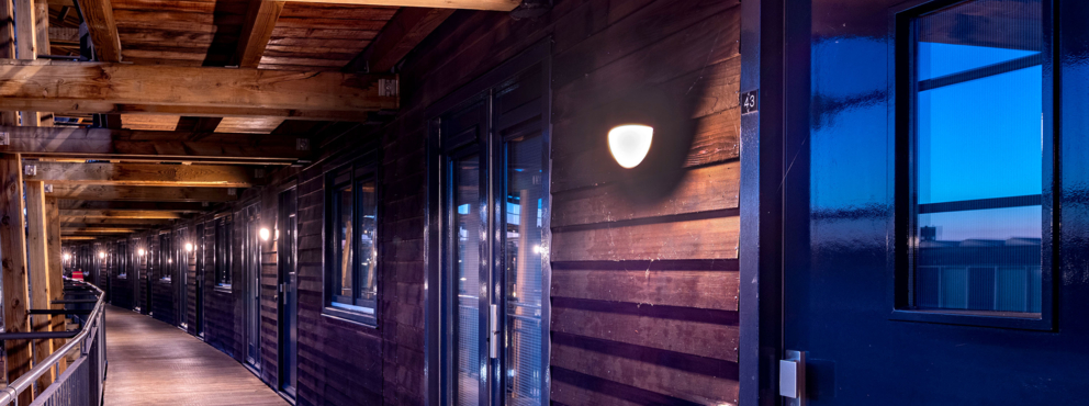 Lightronics_header_DOTT_H