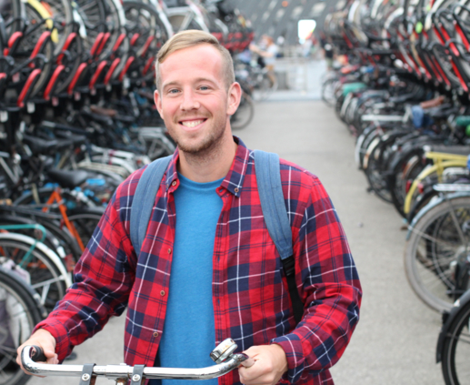 Lightronics stationsgebied fietsenstalling Lightronics stationsgebied fietsenstalling